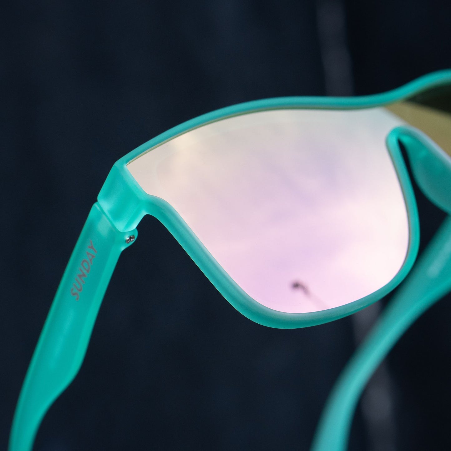 WORLD IN MY EYES FLARE